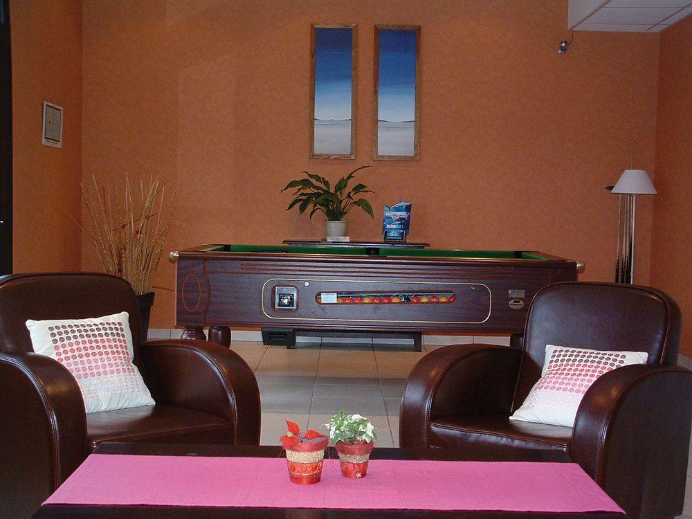 Lagrange Vacances Les Roches Douvres Saint-Briac-sur-Mer Exterior photo